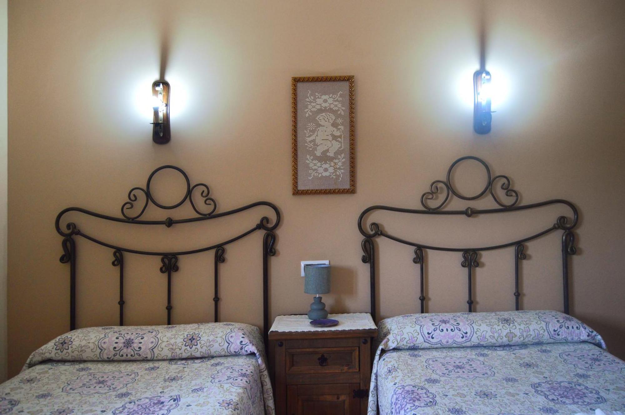 Casa Rural Los Olivos Sotoserrano Eksteriør billede